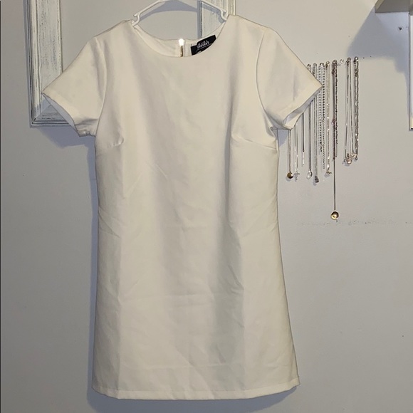 Lulus Dresses & Skirts - Lulu white shift dress